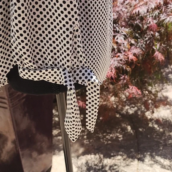 Express Black and White Polka Dot Blouse Off The Shoulder Tie Sleeves Small - Picture 3 of 5
